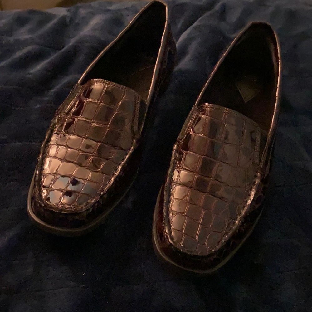 Maroon 1803 loafers